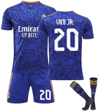 Real Madrid iç saha forma seti