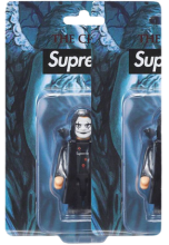 Supreme X The Crow Kubrick figür